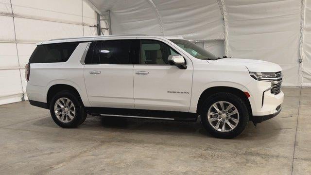 2023 Chevrolet Suburban Base
