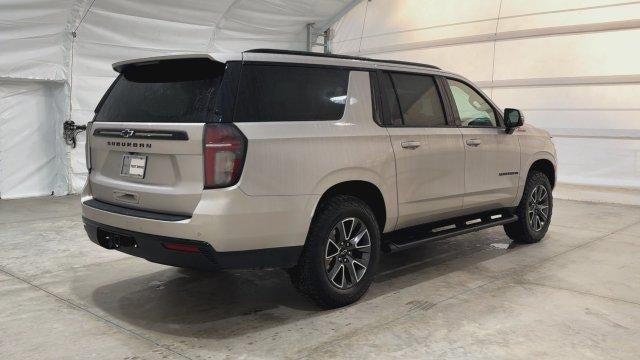 2024 Chevrolet Suburban Base