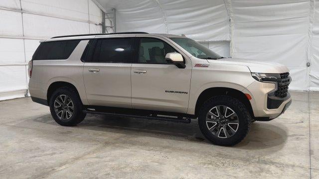 2024 Chevrolet Suburban Base