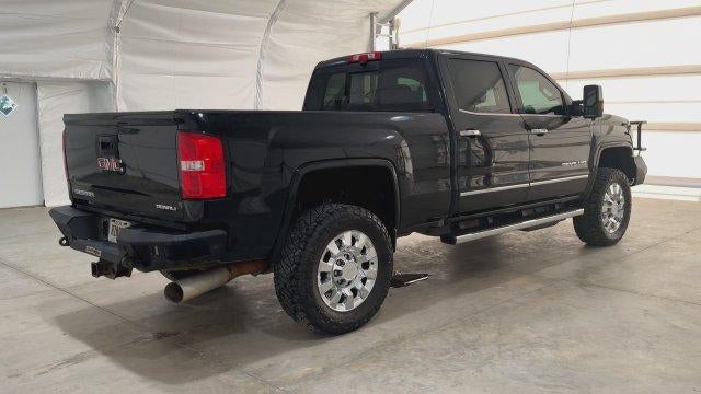 2017 GMC Sierra 2500 HD Denali