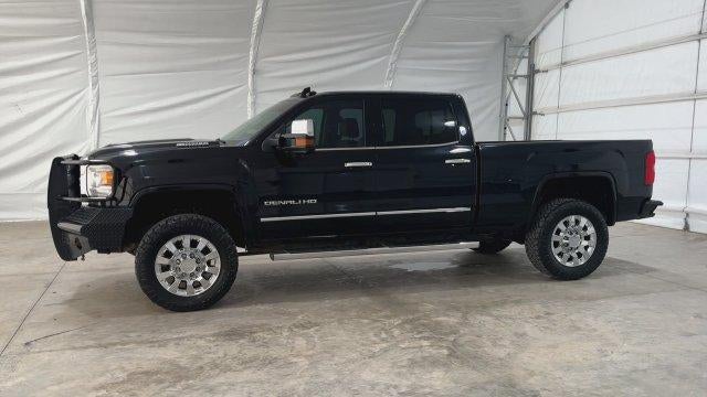 2017 GMC Sierra 2500 HD Denali