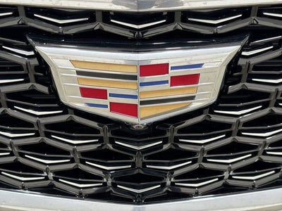 2025 Cadillac XT4 Premium Luxury