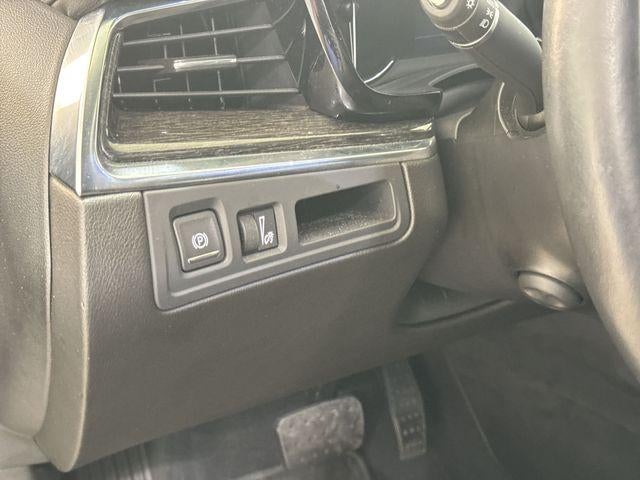 2021 Cadillac XT5 Base