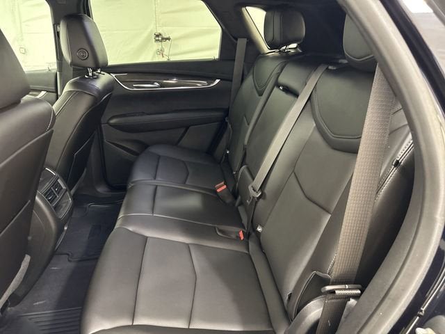 2021 Cadillac XT5 AWD Sport