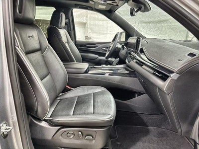 2024 Cadillac Escalade Sport