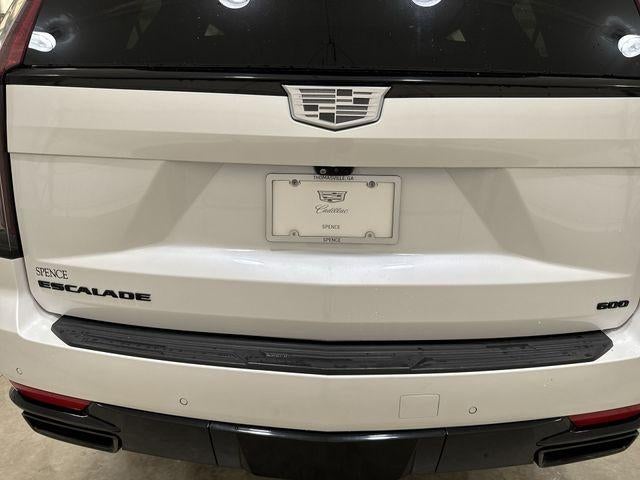 2021 Cadillac Escalade Base