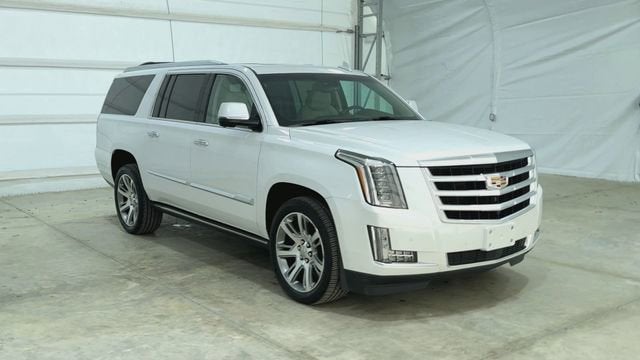 2016 Cadillac Escalade ESV Base