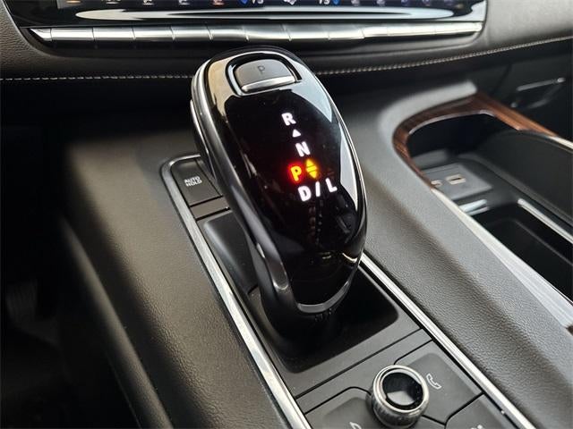 2022 Cadillac Escalade ESV Premium Luxury