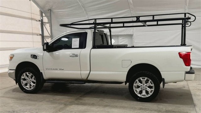 2017 Nissan TITAN XD SV