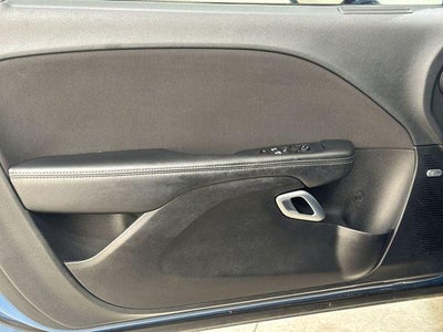 2022 Dodge Challenger Base