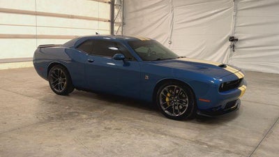 2022 Dodge Challenger Base