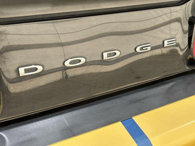 2022 Dodge Challenger Base