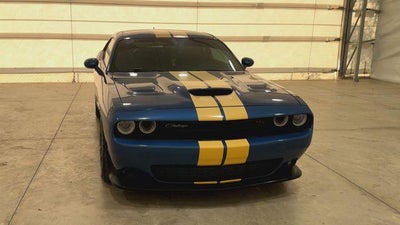 2022 Dodge Challenger Base