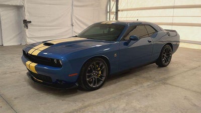 2022 Dodge Challenger Base
