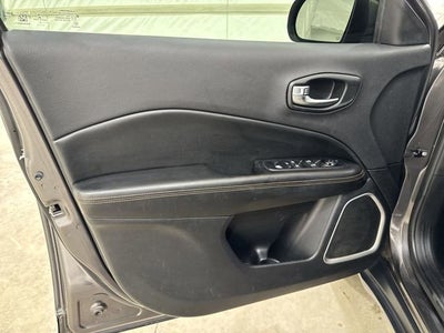 2019 Jeep Compass Base