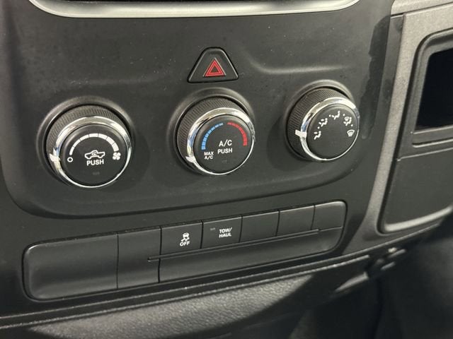2018 RAM 1500 Tradesman Regular Cab 4x4 6'4" Box