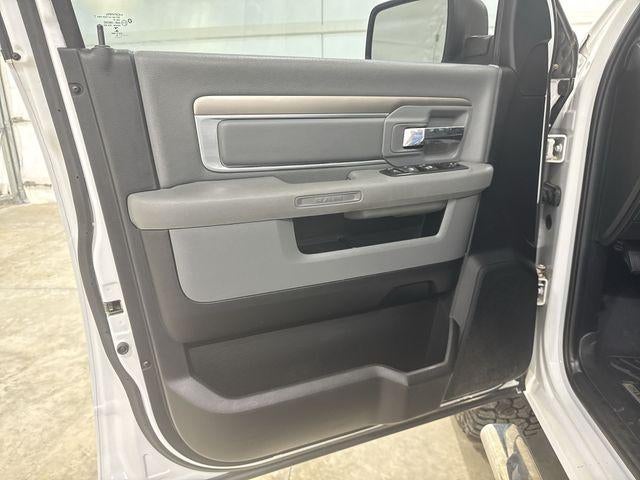 2016 RAM 2500 Base