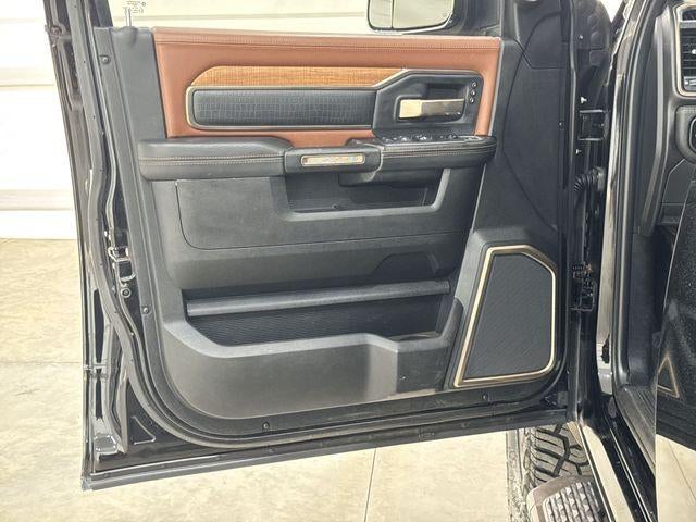 2022 RAM 2500 Limited Longhorn Crew Cab 4x4 6'4" Box