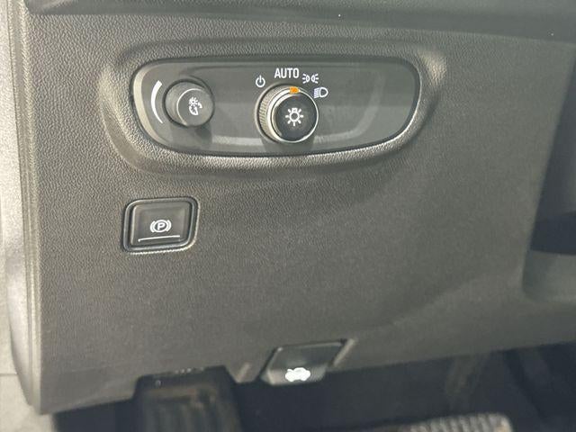 2021 GMC Terrain Base