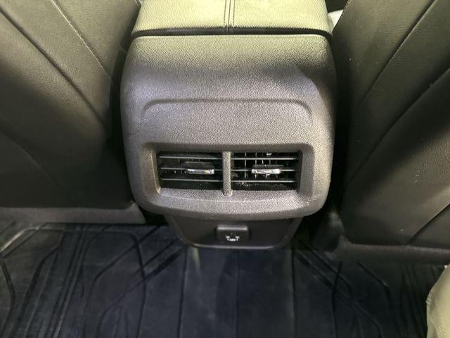 2023 Chevrolet Equinox Base