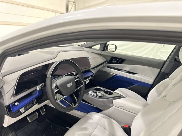 2026 Cadillac OPTIQ Premium Luxury