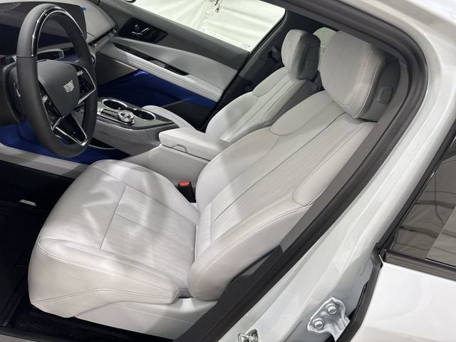 2026 Cadillac OPTIQ Premium Luxury