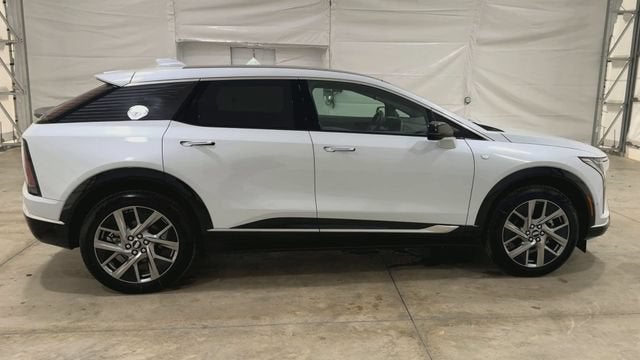 2026 Cadillac OPTIQ Premium Luxury