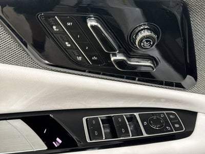 2026 Cadillac OPTIQ Premium Luxury