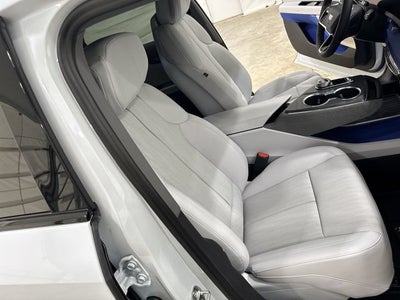 2026 Cadillac OPTIQ Premium Luxury