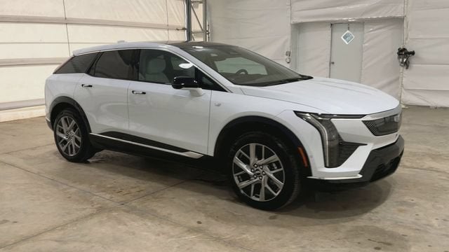 2026 Cadillac OPTIQ Premium Luxury