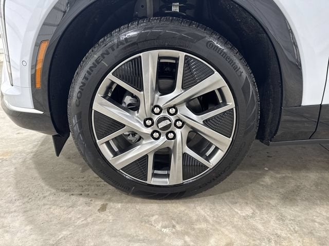 2026 Cadillac OPTIQ Premium Luxury