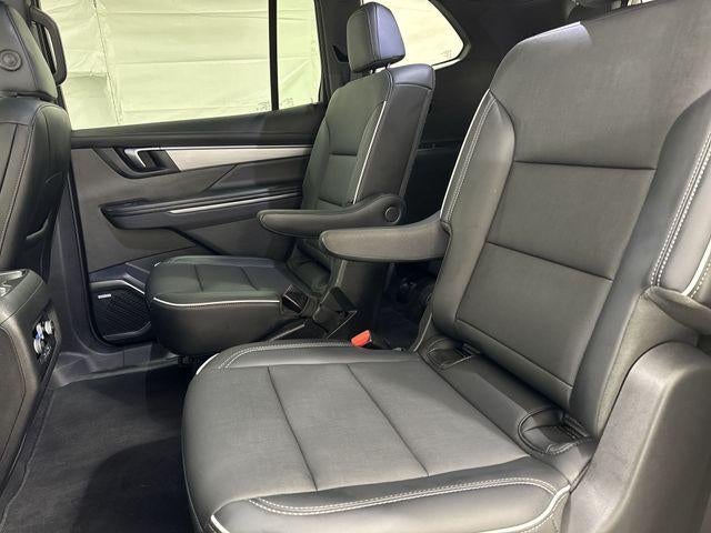 2025 Buick Enclave Base