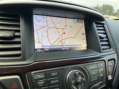 2016 Nissan Pathfinder Base