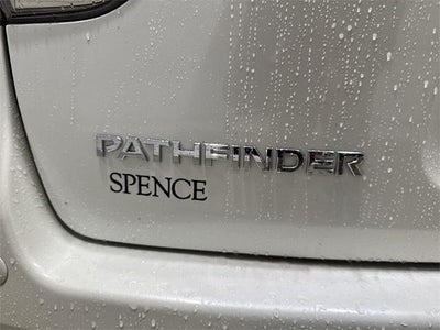 2016 Nissan Pathfinder Base