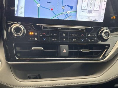 2021 Toyota Highlander Base