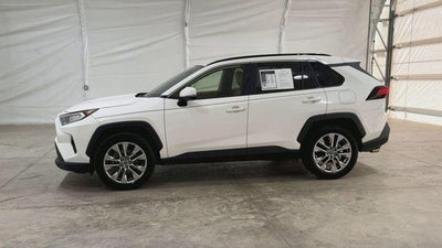 2019 Toyota RAV4 XLE Premium