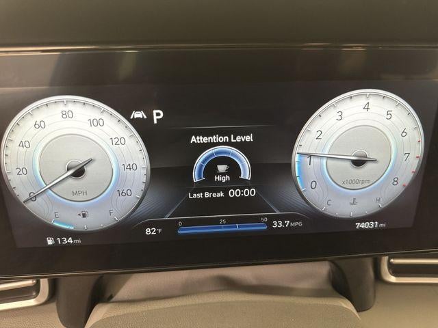 2023 Hyundai Elantra Base