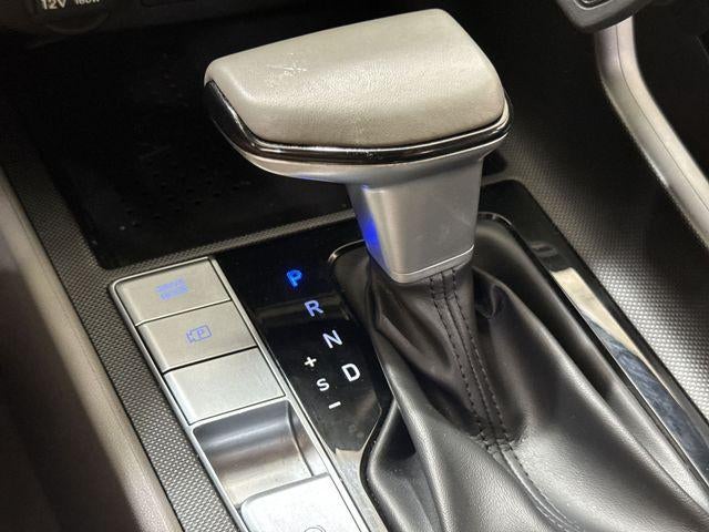 2023 Hyundai Elantra Base