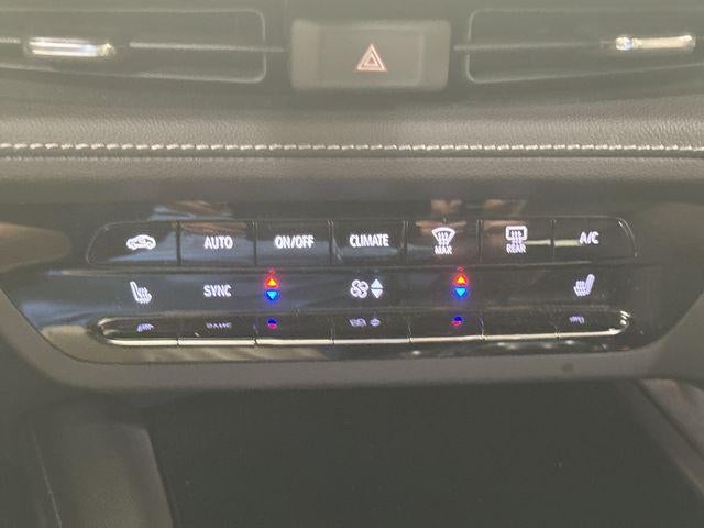 2023 Buick Envision Base