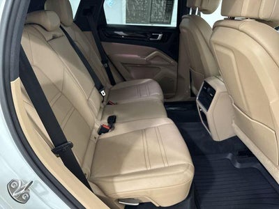 2019 Porsche Cayenne Base