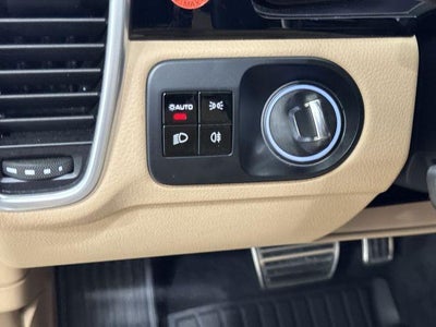 2019 Porsche Cayenne Base